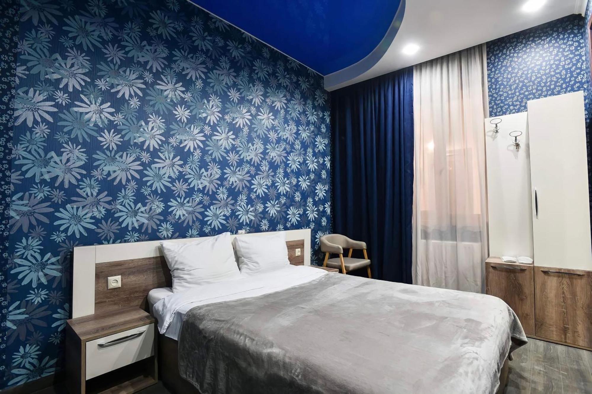 7 Rooms Hotel Tserovani Esterno foto