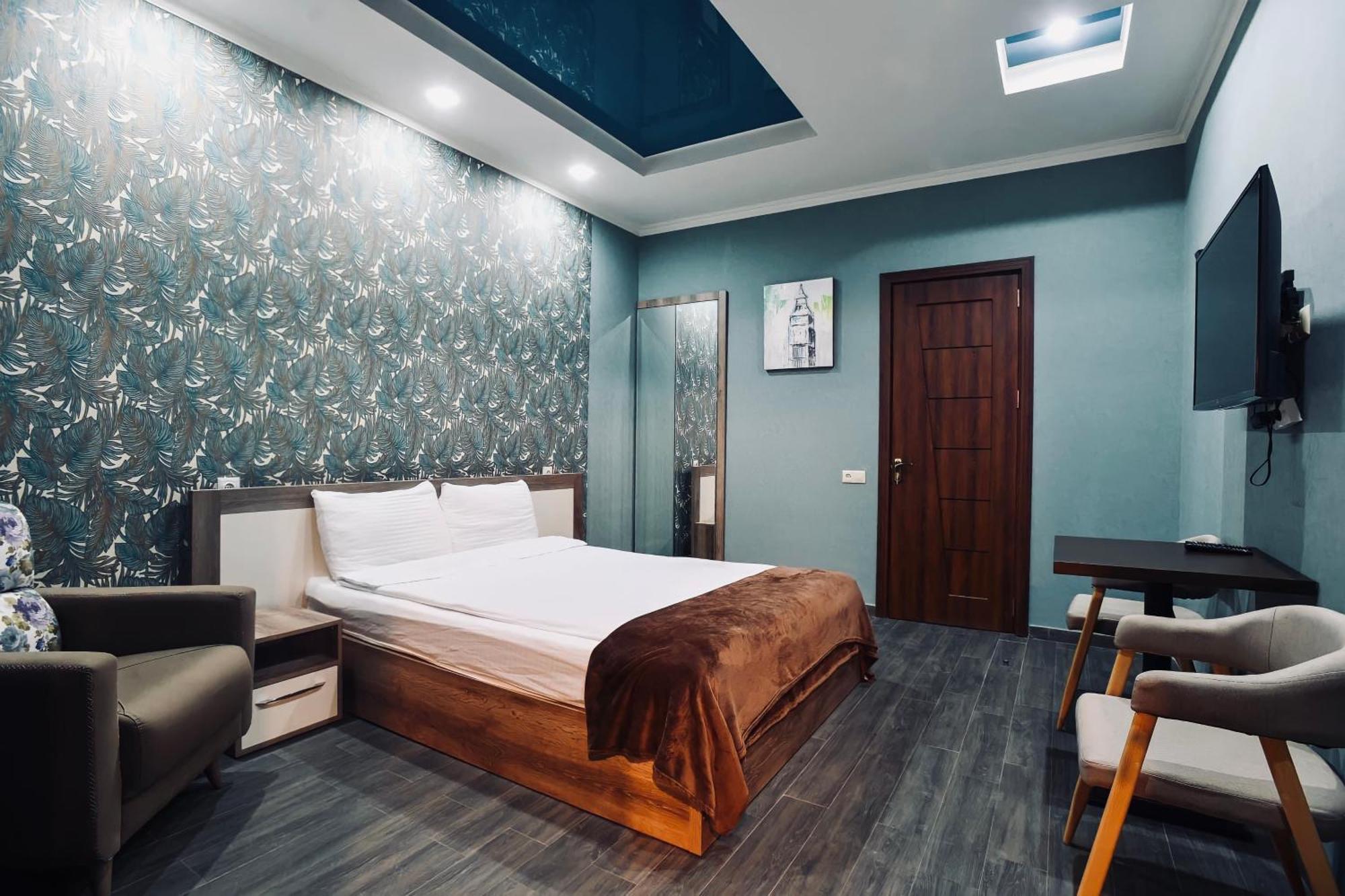 7 Rooms Hotel Tserovani Esterno foto